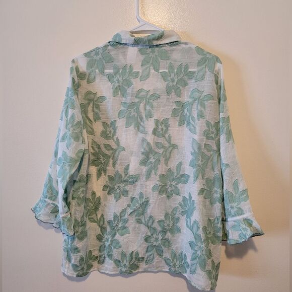 Alfred Dunner Green Floral Button-Up Blouse - Picture 2 of 4